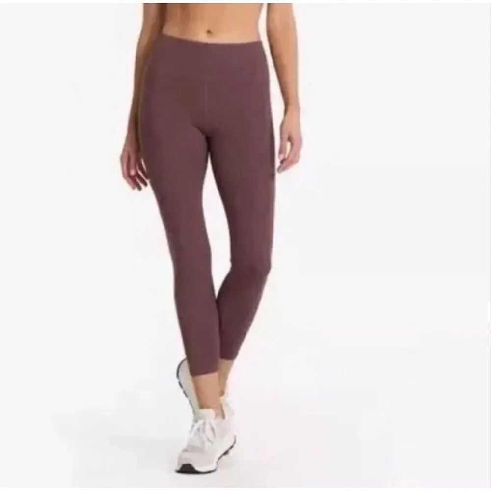 Vuori Stride Leggings in Chestnut Size XS